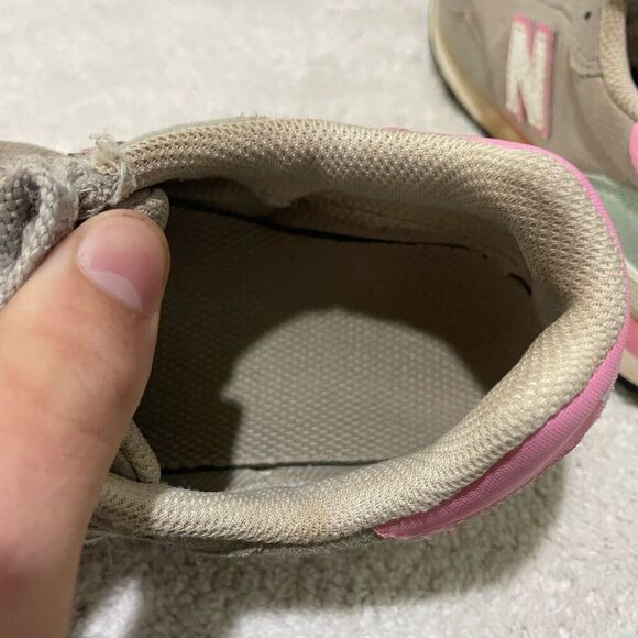 New Balance Girls Pink Gray 515 Sneakers US 1.5 EU 33 Athletic Running Shoes - Picture 9 of 11